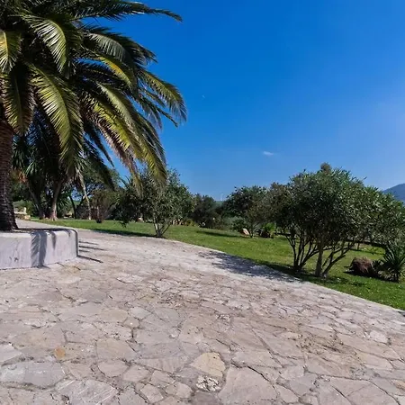 Cortijo Almarchal Villa *